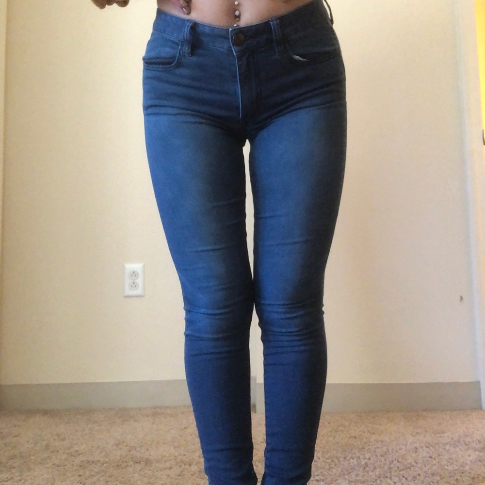 American Eagle Medium Wash Jeggings